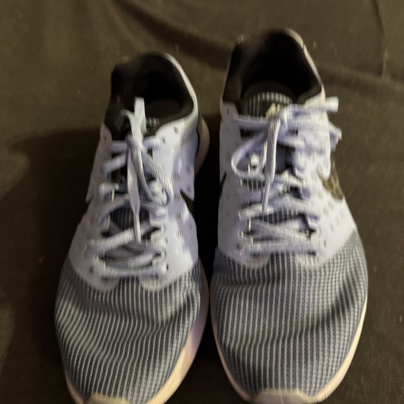 Nike Downshifter 10 Running Shoes Athletic Sneakers Size 7 Women's  Blue 852466e - Picture 4 of 8